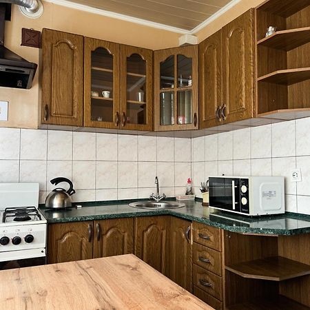 2-Х Ком. Квартира, Р-Н Фонтан "Roshen" Appartement Vinnytsja Buitenkant foto